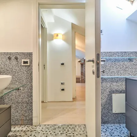 Apartamento New - Immobo Haurelia - Asinelli Tower View *